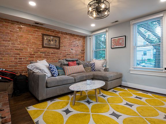 209 17TH ST SE-2_07152022