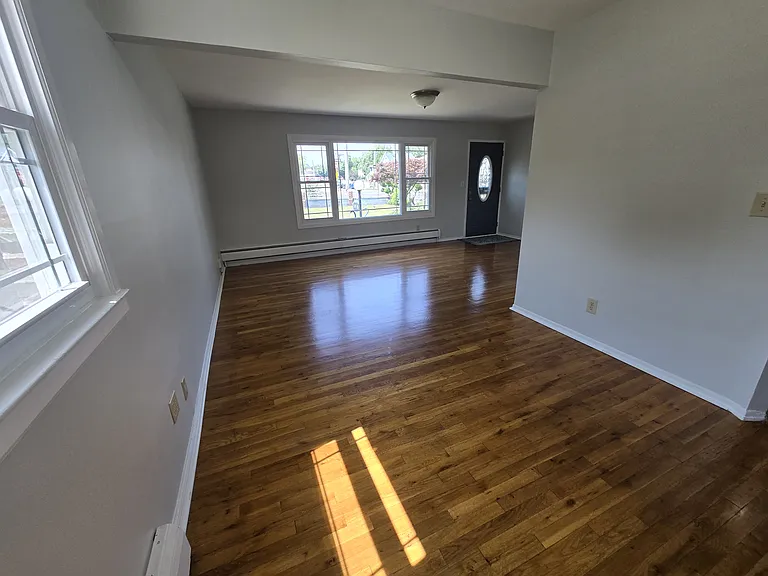 143-06 110th Ave #1 — Photo 2