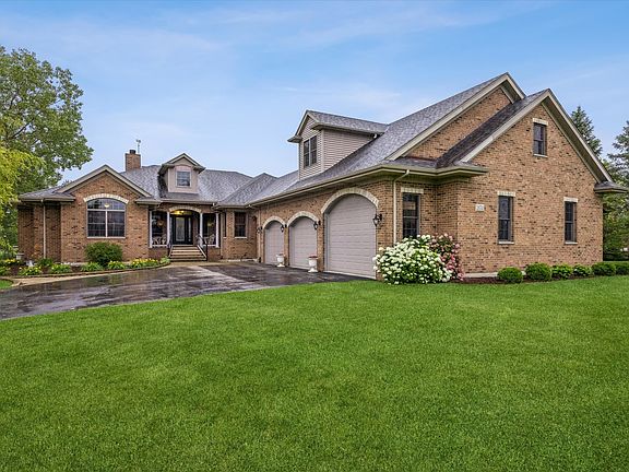 2nd image of 26743 S Greenbriar Dr