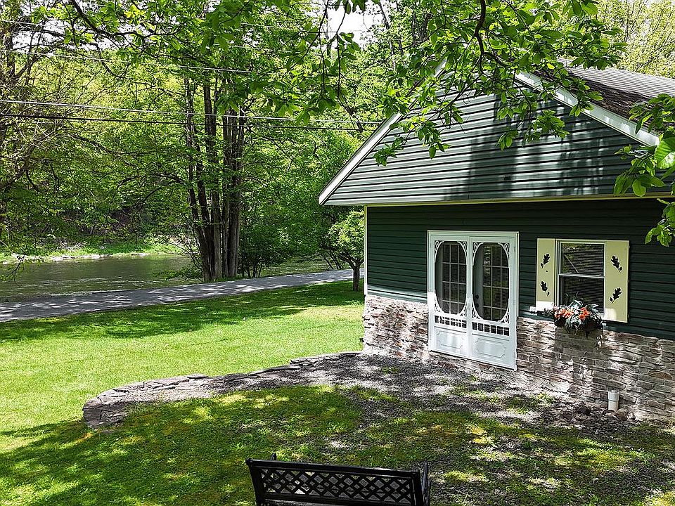 1st image of 860 River Road