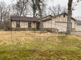 2215 E Maryland Ave, Sherwood, AR 72120