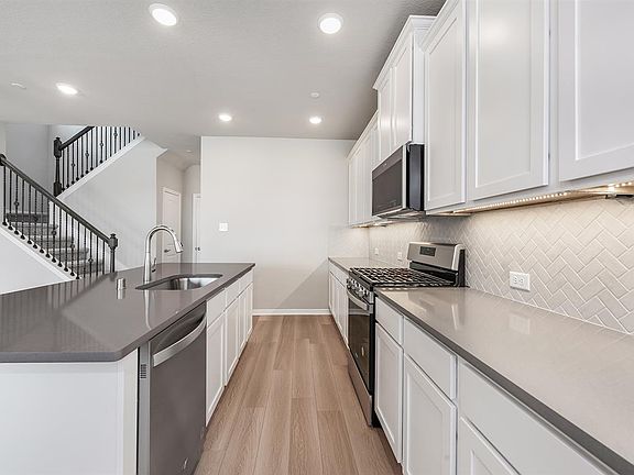 8014 Scanlan Trace