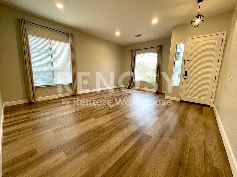 637 W Citrus Way — Photo 23