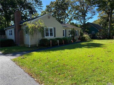 18 Grand Ave, Pt Jefferson Station, NY, 11776