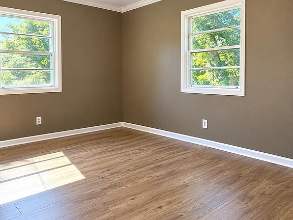 3rd image of 402 Attakapas Rd