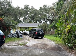 2685 W Edgewater Dr, Palm Beach Gardens, FL 33410