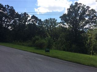 X Forest Dr, Hopkinsville, KY 42240