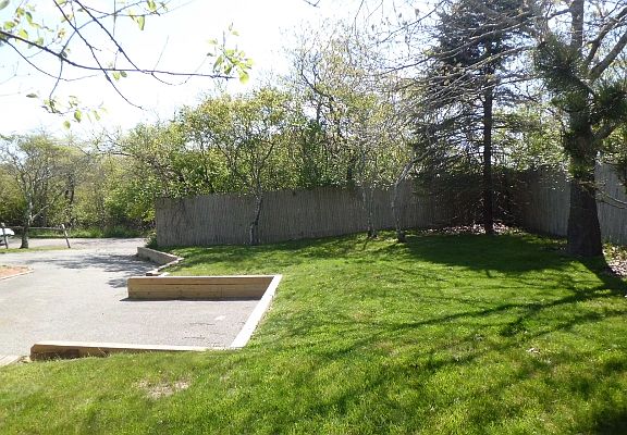 5th image of 118 S Etna Ave