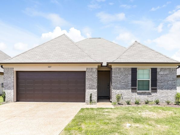 1087 Darren Cir E