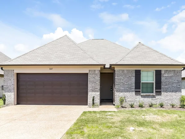 1087 Darren Cir E, Cordova, TN 38018