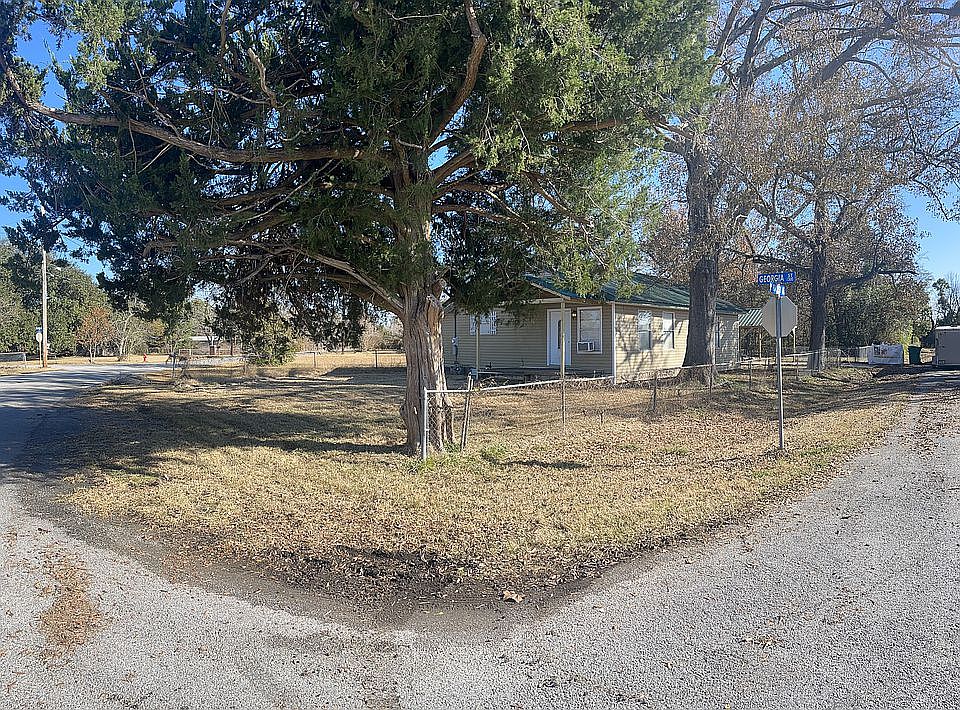 Corner lot
