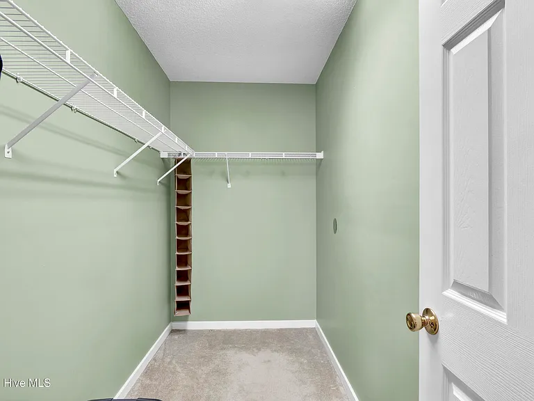 7204 Lounsberry Ct — Photo 22