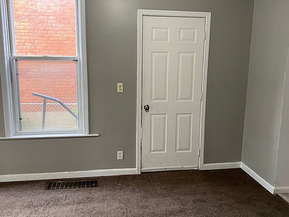 3rd image of 1241 Gilsey Ave