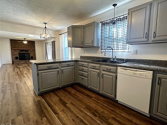 5th image of 370 Northwood Villa