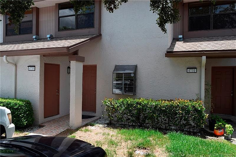 1st image of 4733 NW 82nd Ave #1302