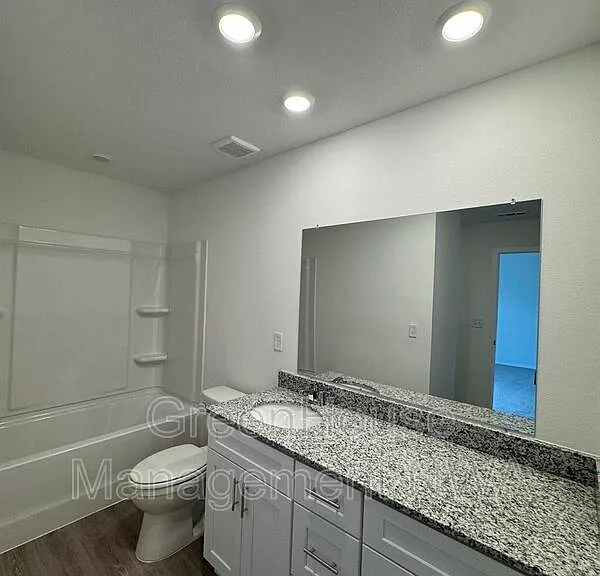 2637 E Gila Way — Photo 22