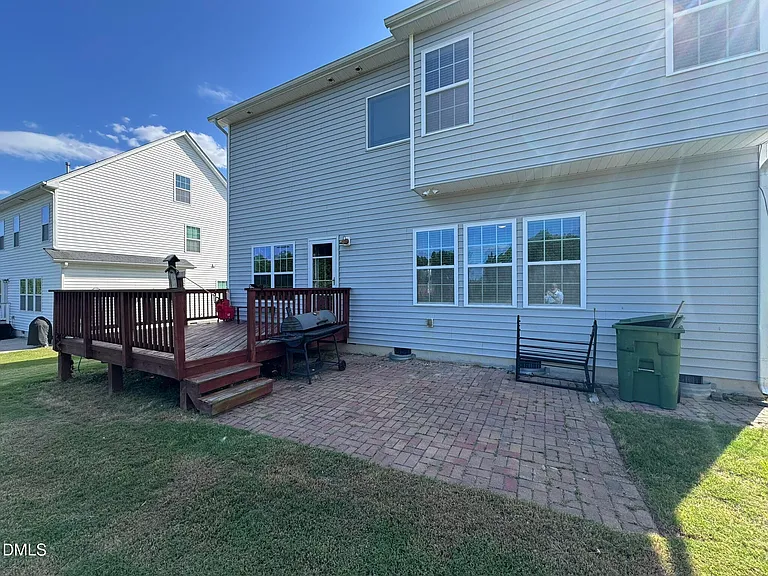 528 Walker Ranch Dr — Photo 35
