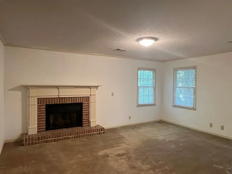 136 River Knl — Photo 33