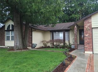224 S 30th St, Mount Vernon, WA 98274