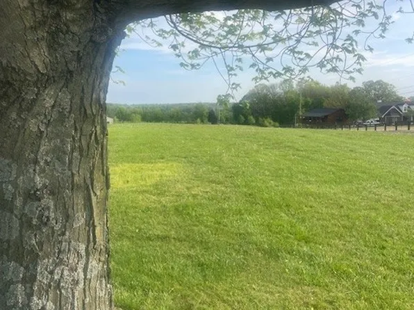 7748 Webster Rd, White House, TN 37188