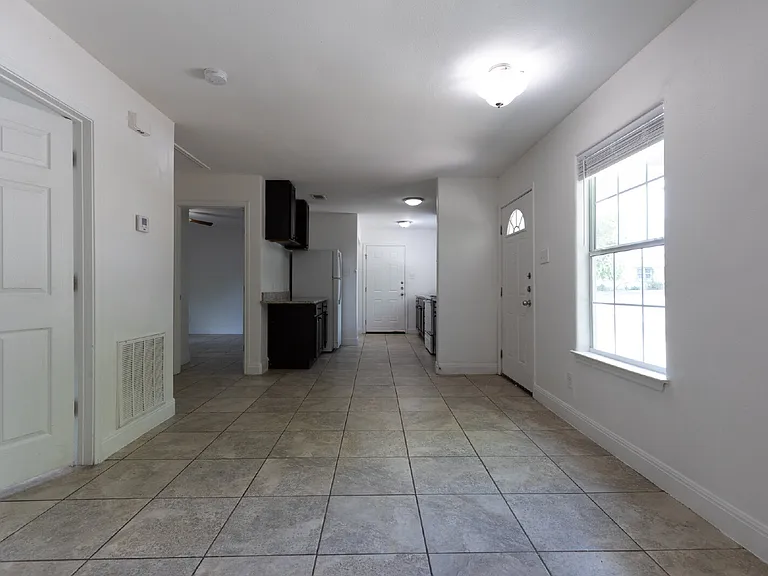 601 Coleman St #2 — Photo 13