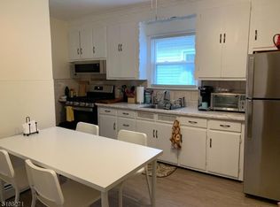 215 S 5th St FLOOR 2, Elizabethport, NJ 07206