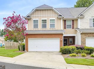 511 Hillside Trl, Woodstock, GA 30188