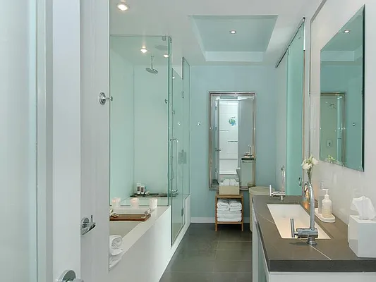 Sold by Sotheby's International Realty | media 7