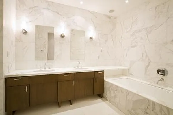 Rented by Mark David | media 35