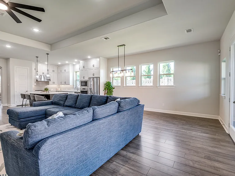 3128 Lexington Dr — Photo 26