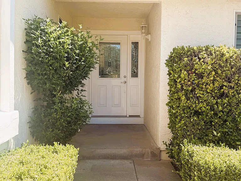 7030 Orchard Dr — Photo 3