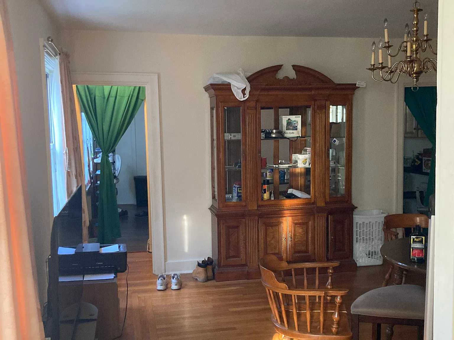 4 bed, 2000 sqft, $750 — Photo 3