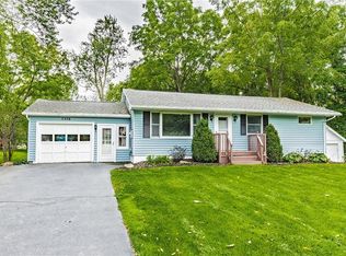7376 Seneca Ave, Lima, NY 14485
