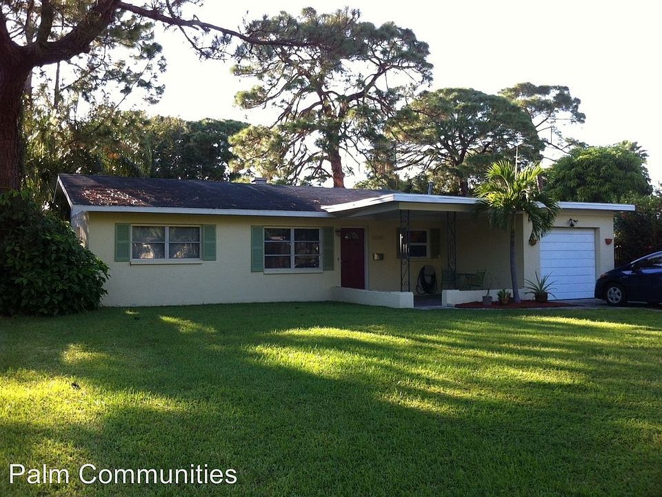 1st image of 9018 1st St N