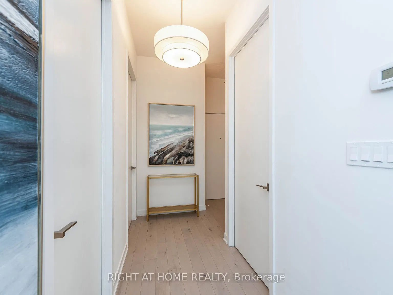 3 bed, $5,800 — Photo 4