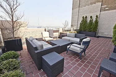 Rented by Evans Real Estate