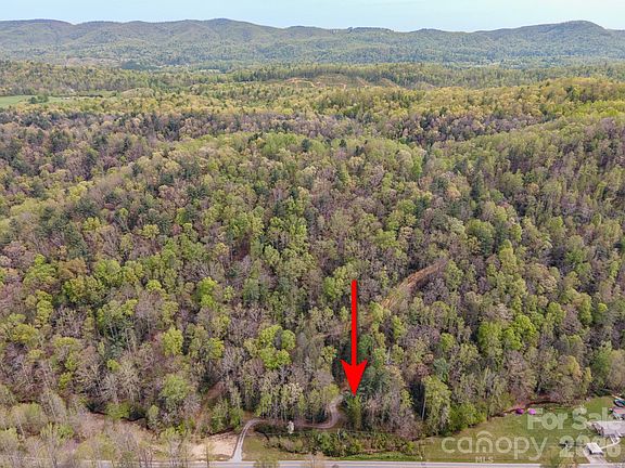 2nd image of 2090 Zacks Fork Rd