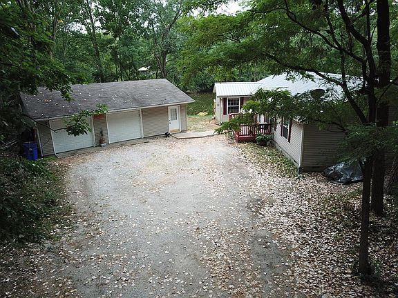 4th image of 348 E Autumn Dr