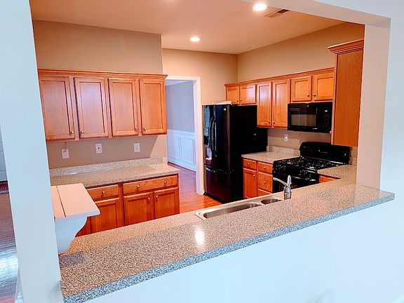 4th image of 5302 Creek Heights Dr