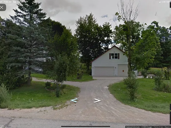 N1504 County Road M, Hortonville, WI 54944