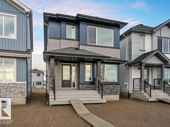 1012 14th Ave NW, Edmonton, AB T6T 2S3
