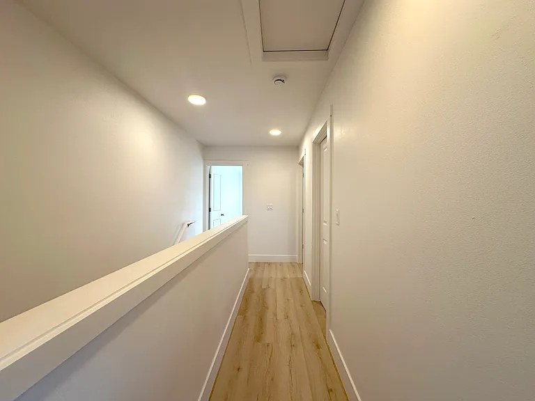 3021 Harold Dr SE — Photo 20