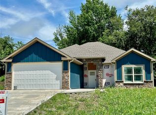1314 Kristie Cir, Excelsior Springs, MO 64024