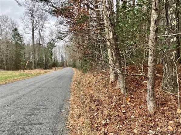 0 Stage Rd, Lanexa, VA 23089