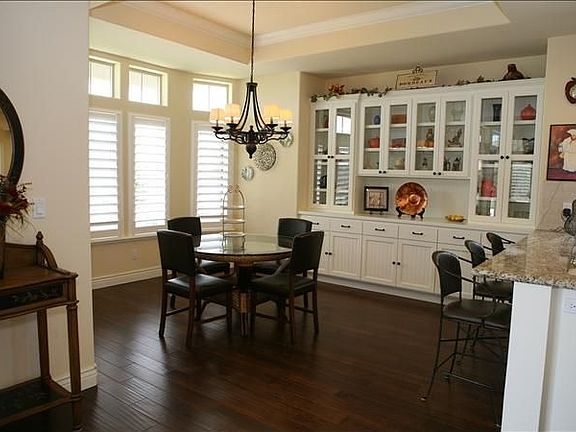 3rd image of 3650 Bridlewood Way