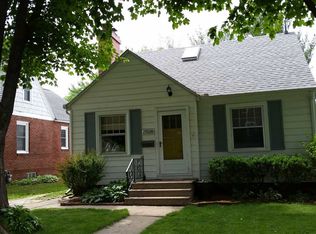 2508 A Ave NE, Cedar Rapids, IA 52402