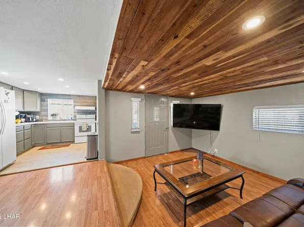 31458 Lighthouse Ln, Parker, AZ 85344