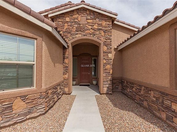 2nd image of 758 Coral Dunes St