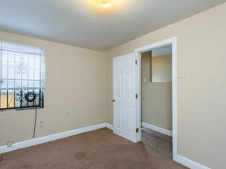 1604 N Bouvier St — Photo 13