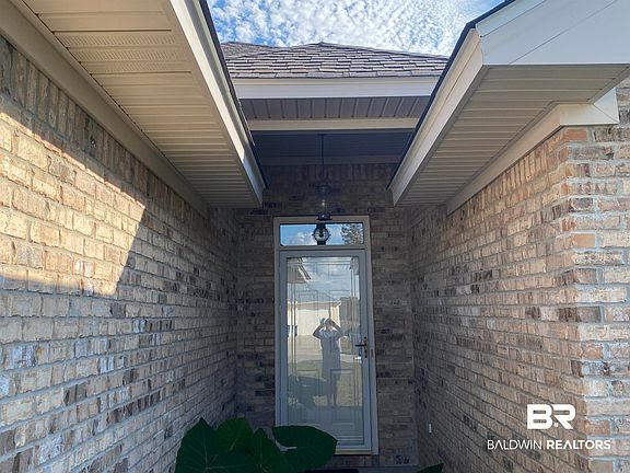 4th image of 24610 Tarpon Ln